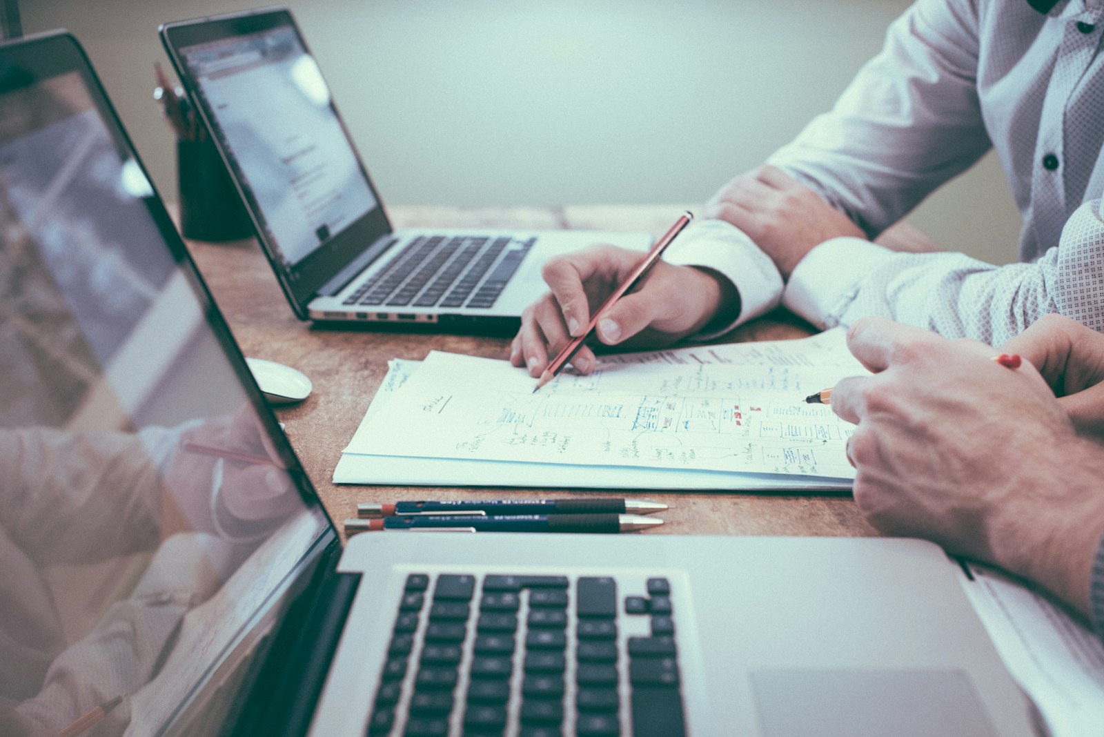 Back-office process automation running without manual intervention